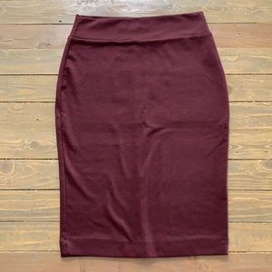 Forever 21 Burgundy Pencil Skirt